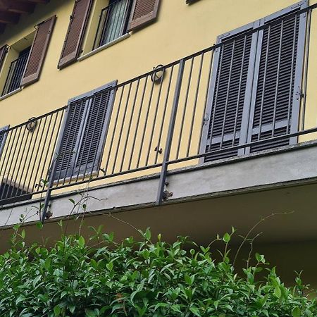Casa Mirella - Appartamento Zona Bellagio Magreglio Екстер'єр фото