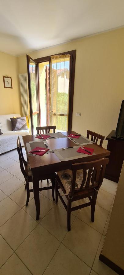Casa Mirella - Appartamento Zona Bellagio Magreglio Екстер'єр фото